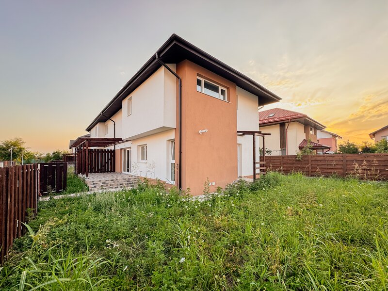 Sabareni, Jud. Giurgiu, Casa tip Duplex noua