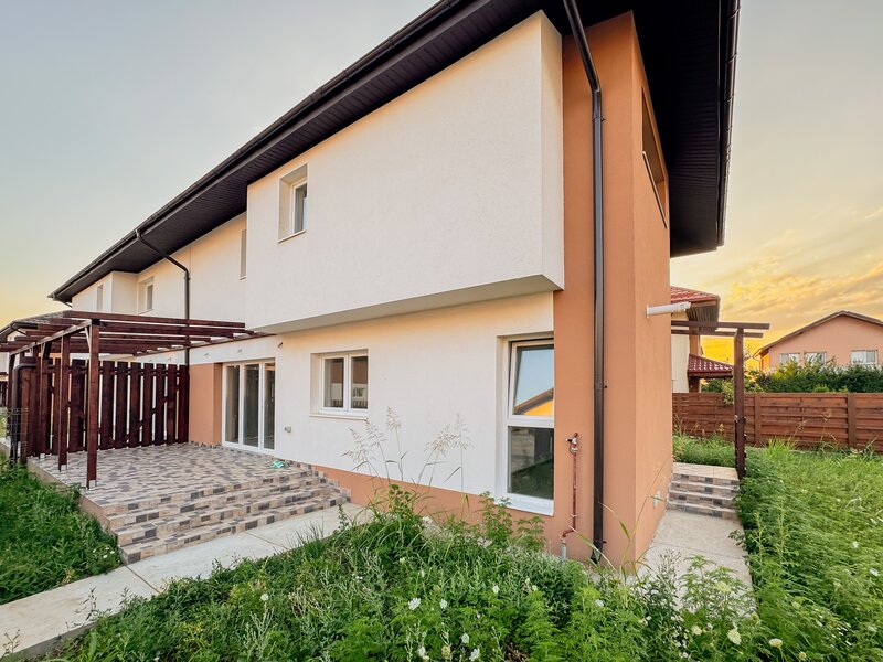 Sabareni, Jud. Giurgiu, Casa tip Duplex noua